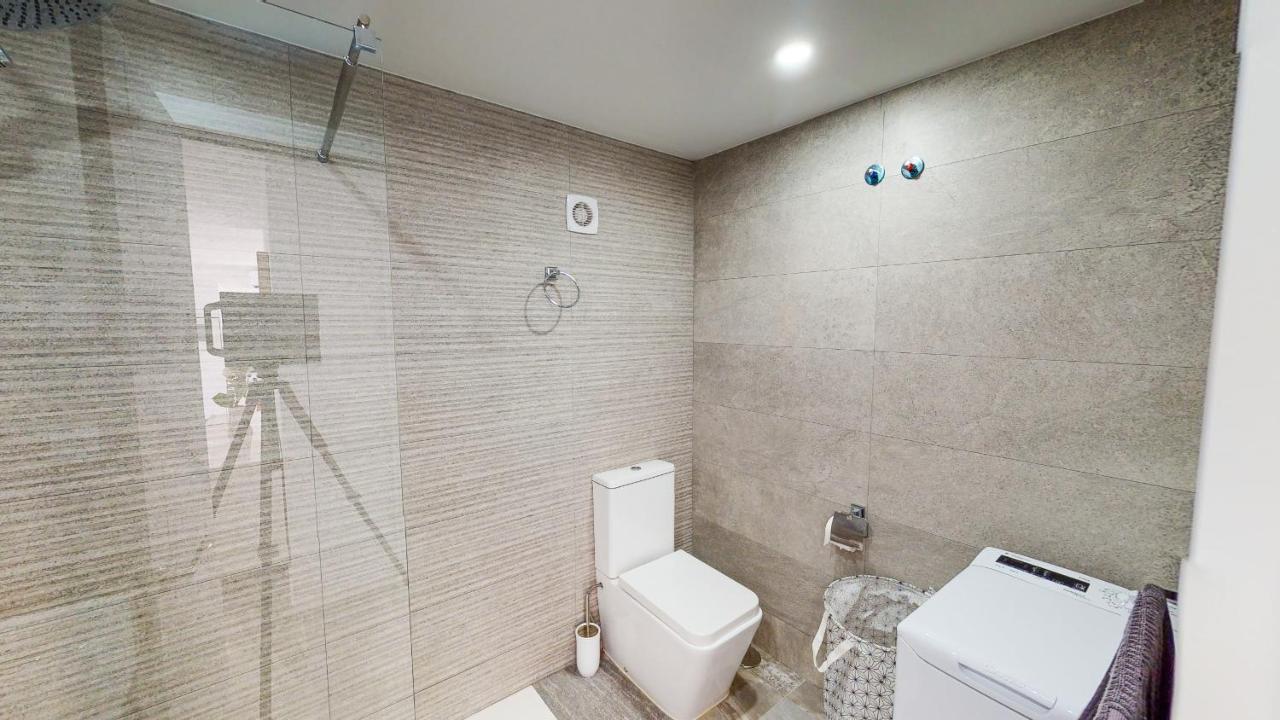 Las Palmeras - Best Location Cozy Apartment 푸엔히롤라 외부 사진